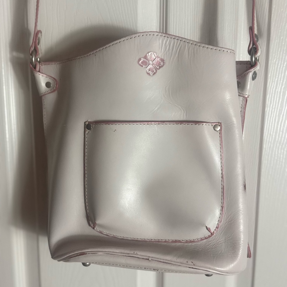 Patricia Nash Shoulder Bag - Picture 4 of 9